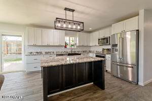 306 Highridge Circle - Photo 1