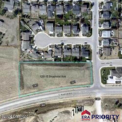 1251 Shoshone Ave - Photo 1