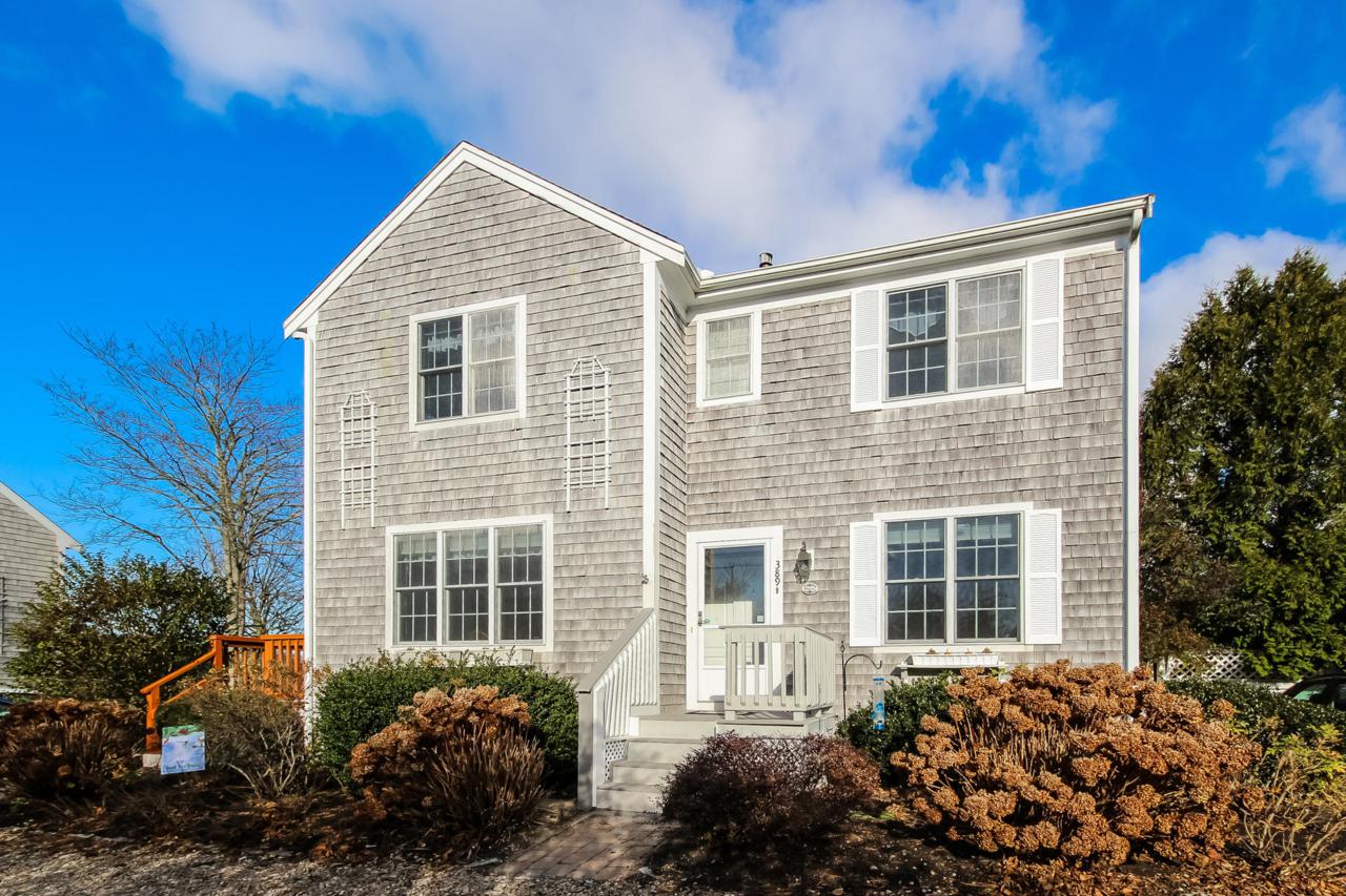 389 Ocean Street - Photo 1