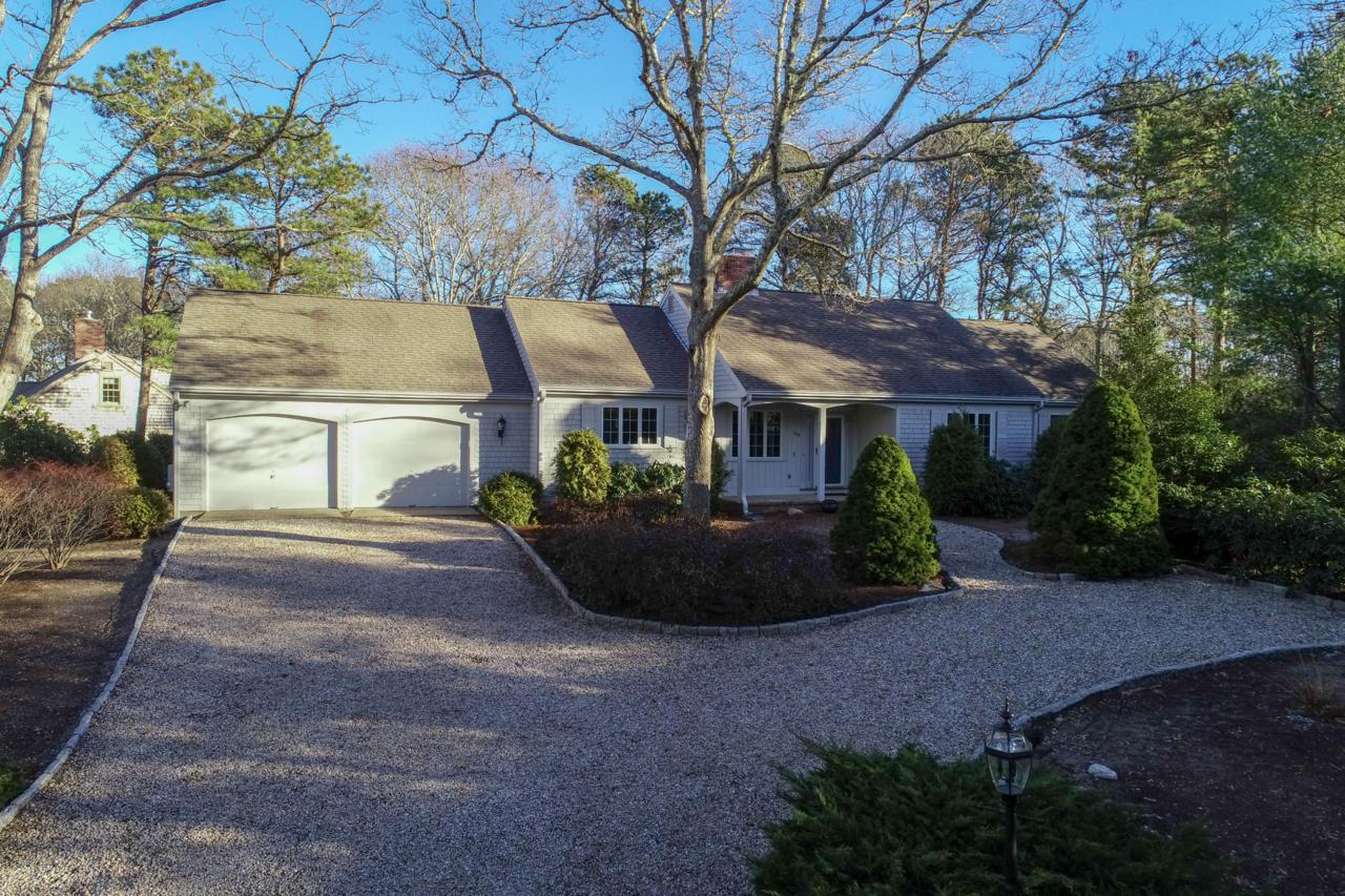 144 Glenneagle Drive - Photo 1
