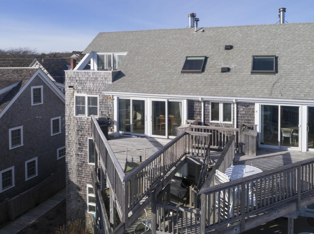 577 Commercial Street - Photo 1