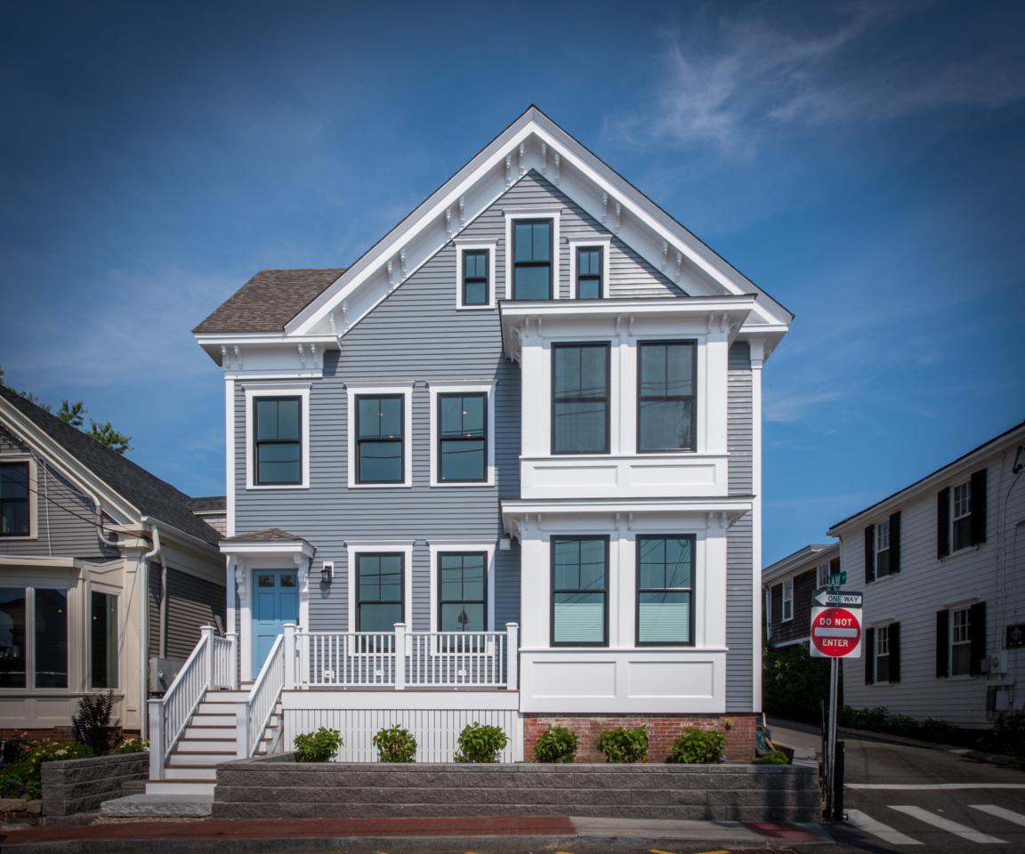 394 Commercial Street - Photo 1