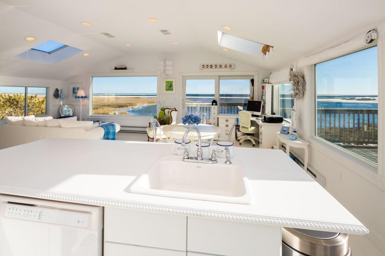 28 Starfish Lane - Photo 1
