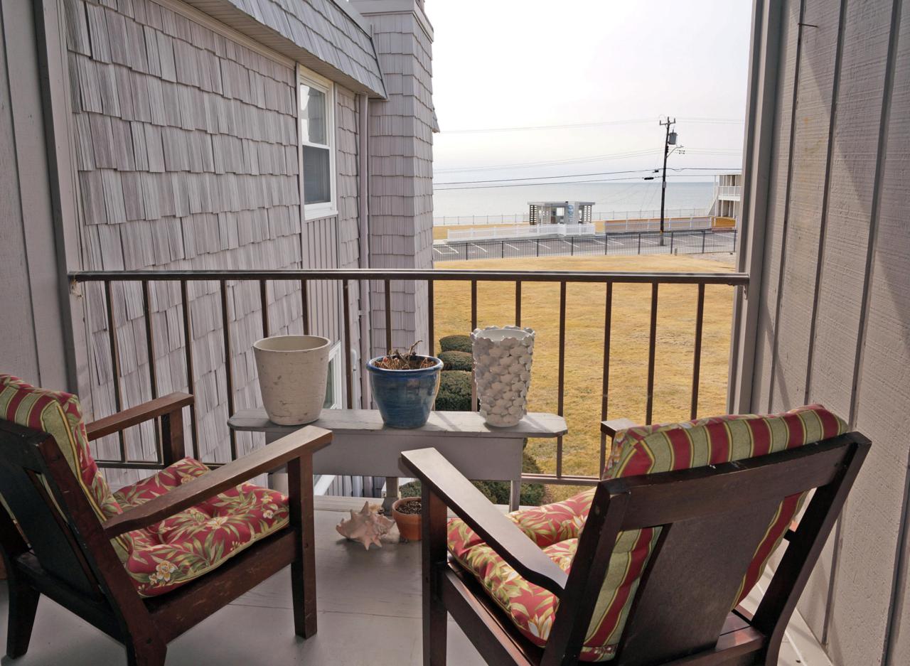 112 Old Wharf Road - Photo 1