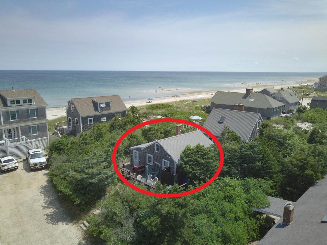 131 Shore Boulevard - Photo 1