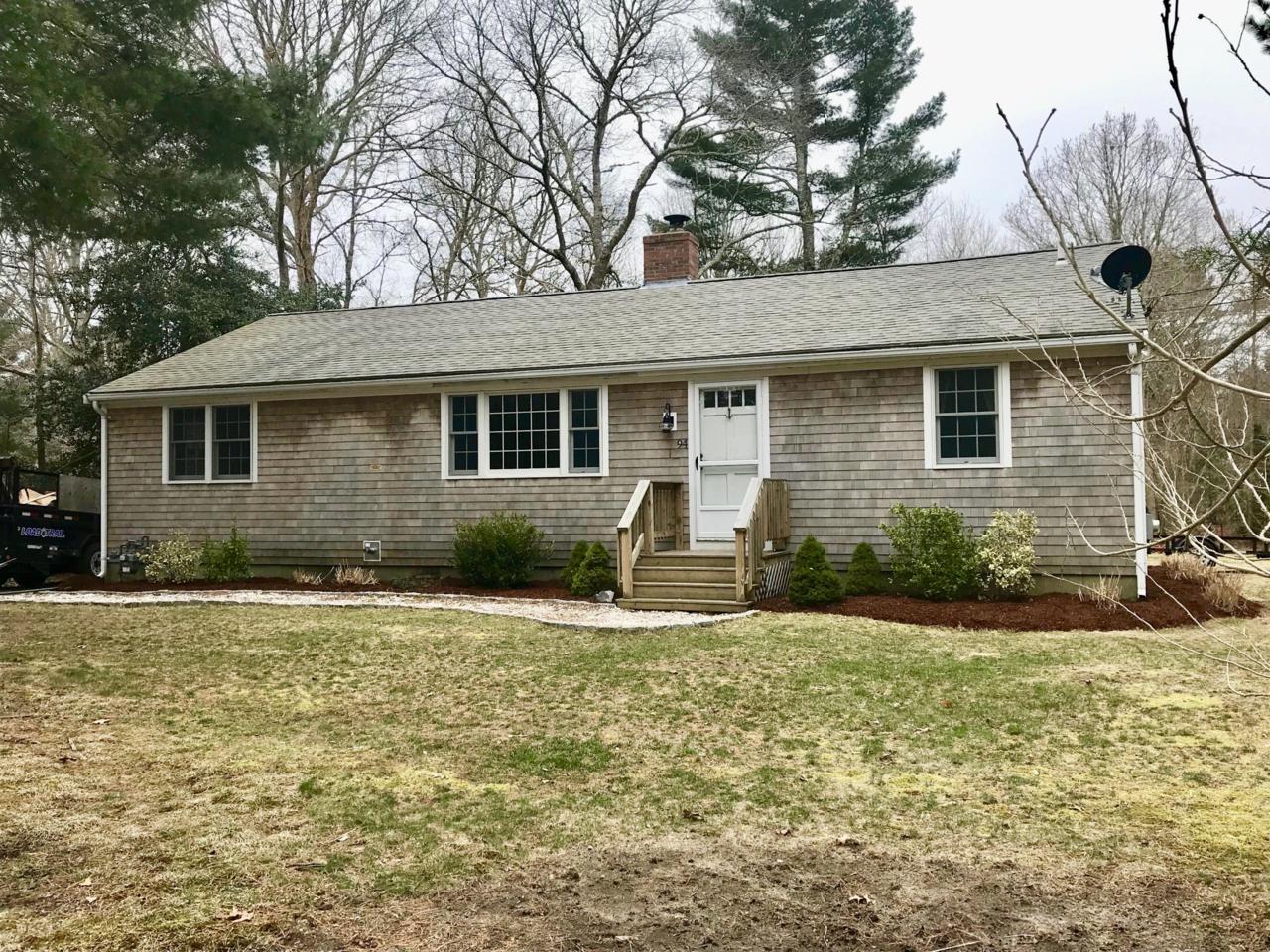 94 Bernard Circle - Photo 1
