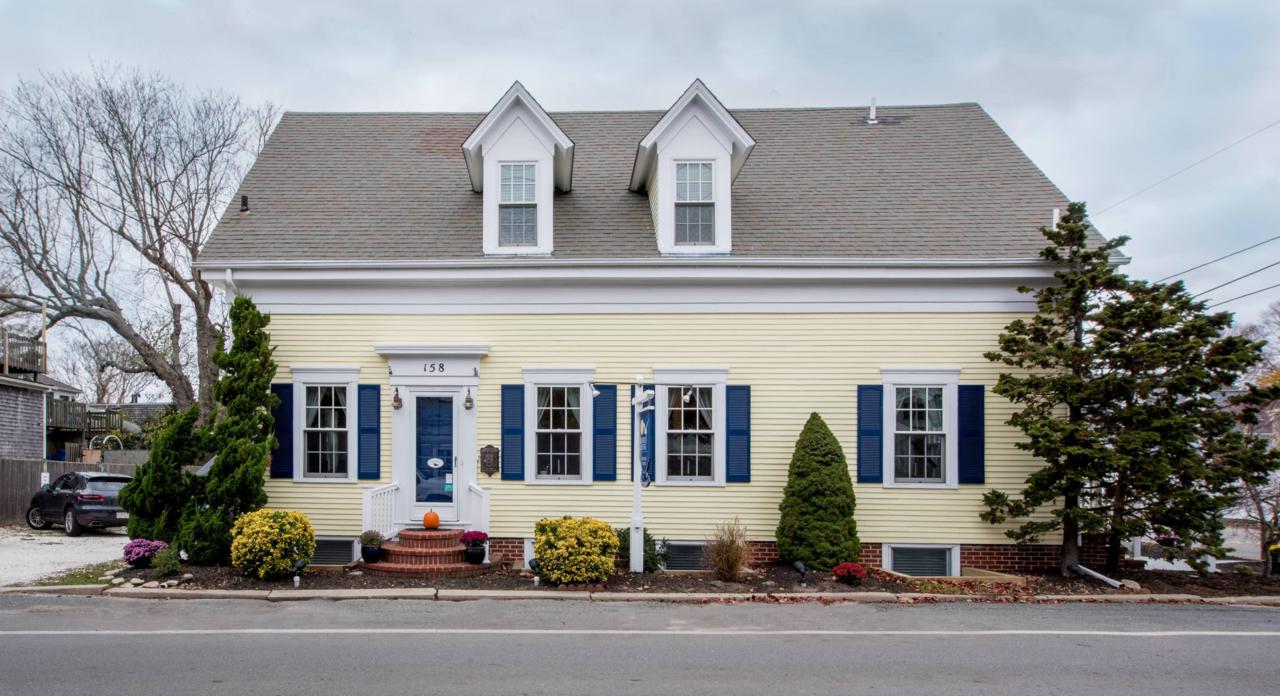 158 Bradford Street - Photo 1