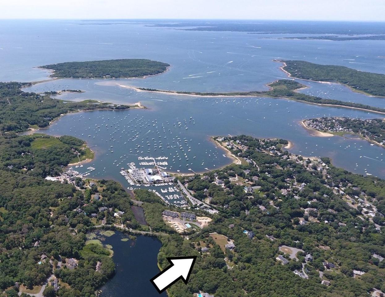 1065 Shore Road - Photo 1