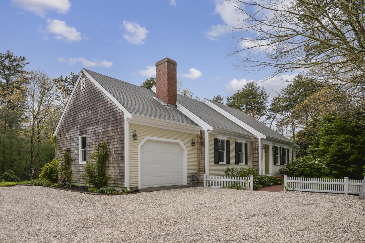 11 Quanset Road - Photo 1