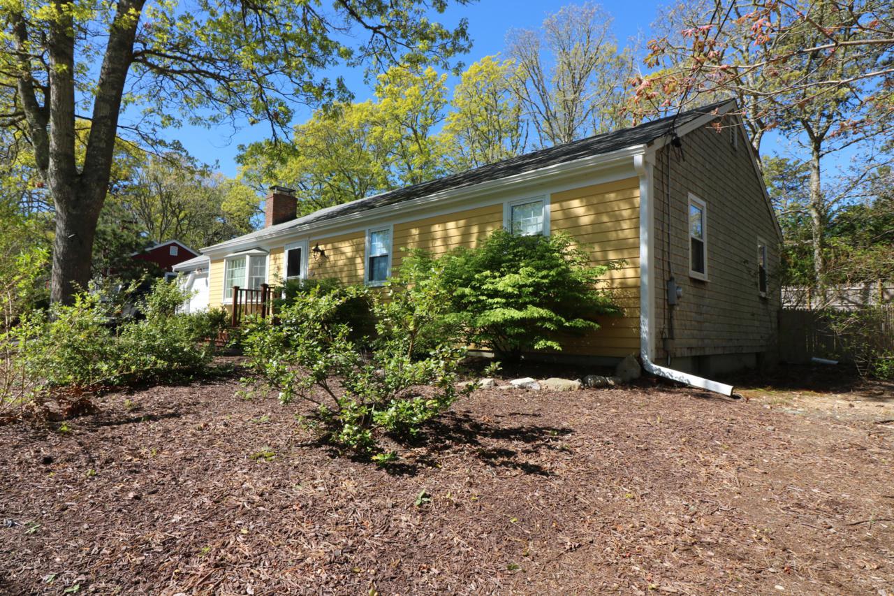 37 Buttonwood Road - Photo 1