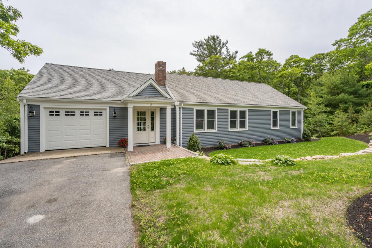 17 Hilltop Drive - Photo 1