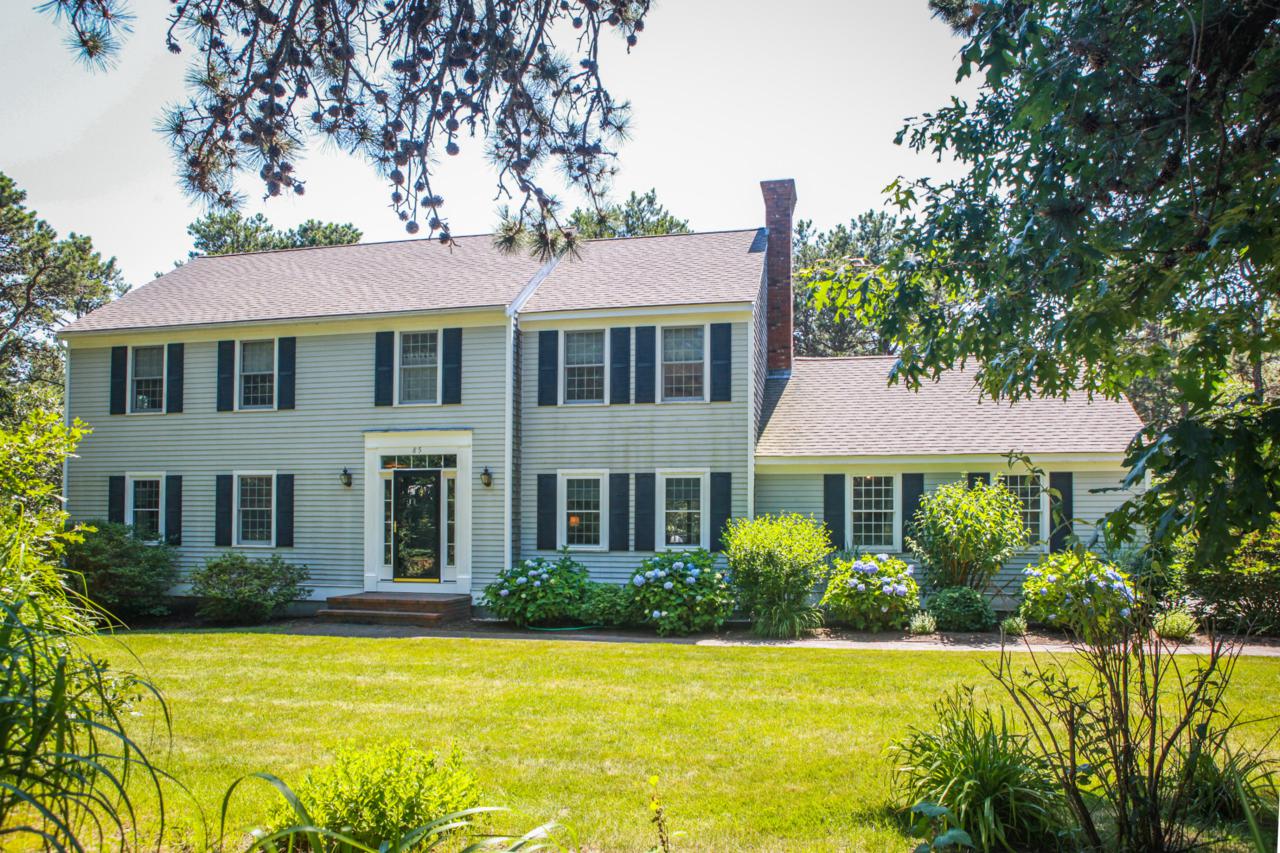 85 Hopkins Drive - Photo 1