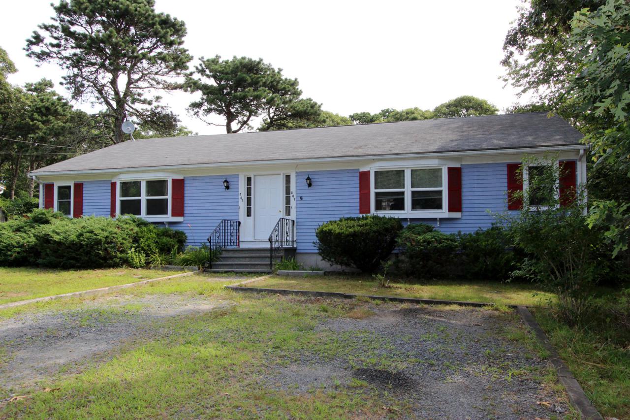 261-263 Oak Street - Photo 1