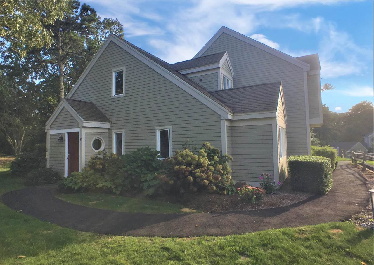 30 Trevor Lane - Photo 1