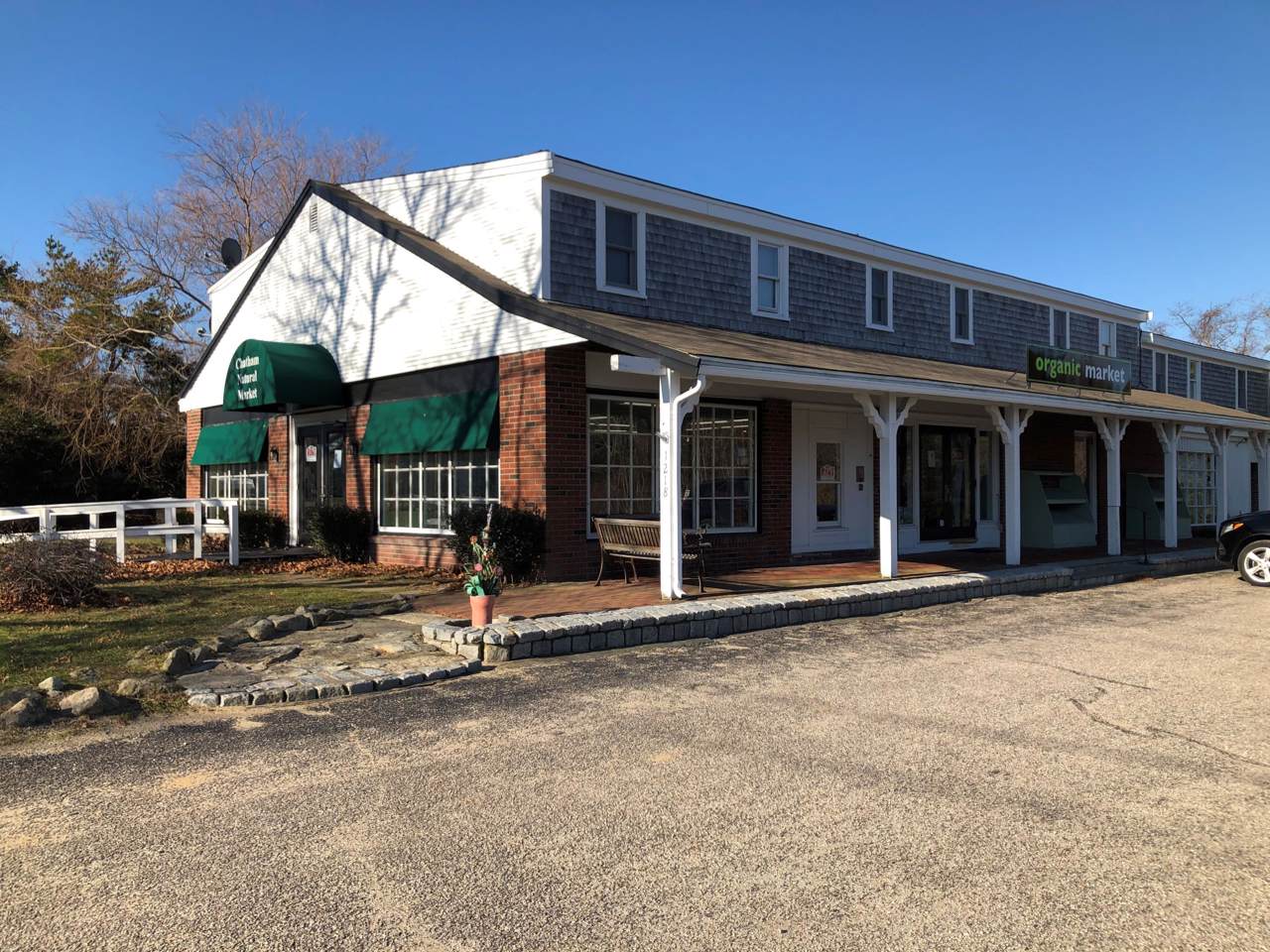1218 Main Street - Photo 1