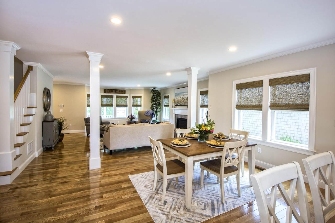 27 Rosewood Circle - Photo 1