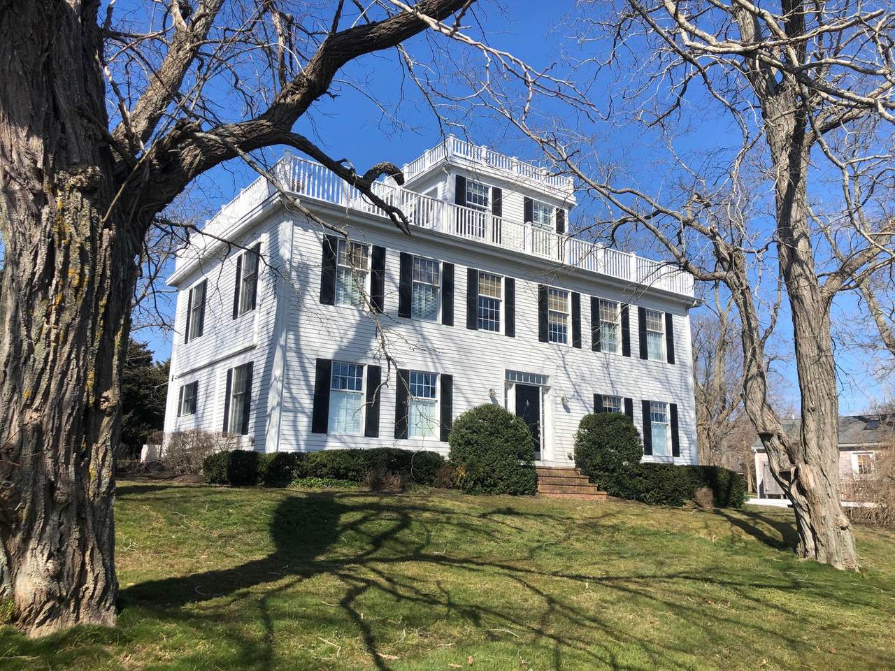 20 Locust Road - Photo 1