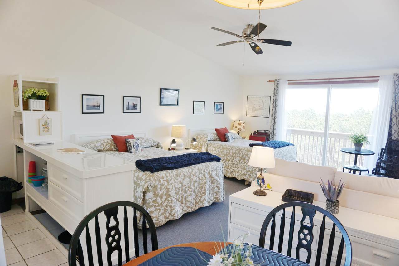 132 Shore Road - Photo 1