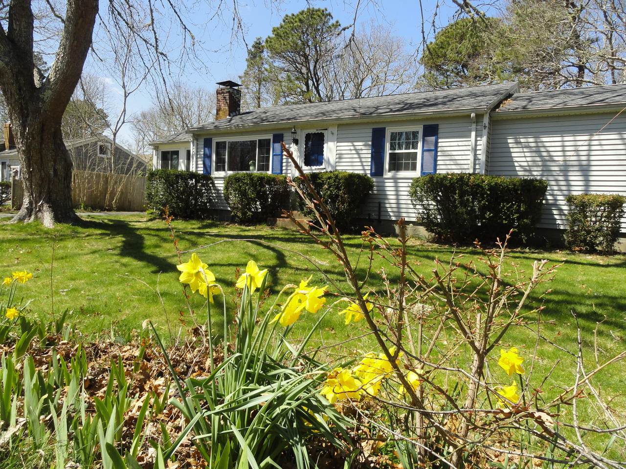 23 Pawkannawkut Drive - Photo 1