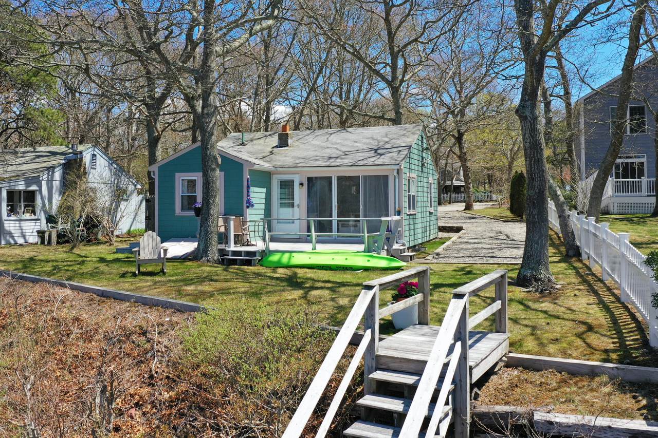 193 Shorewood Drive - Photo 1