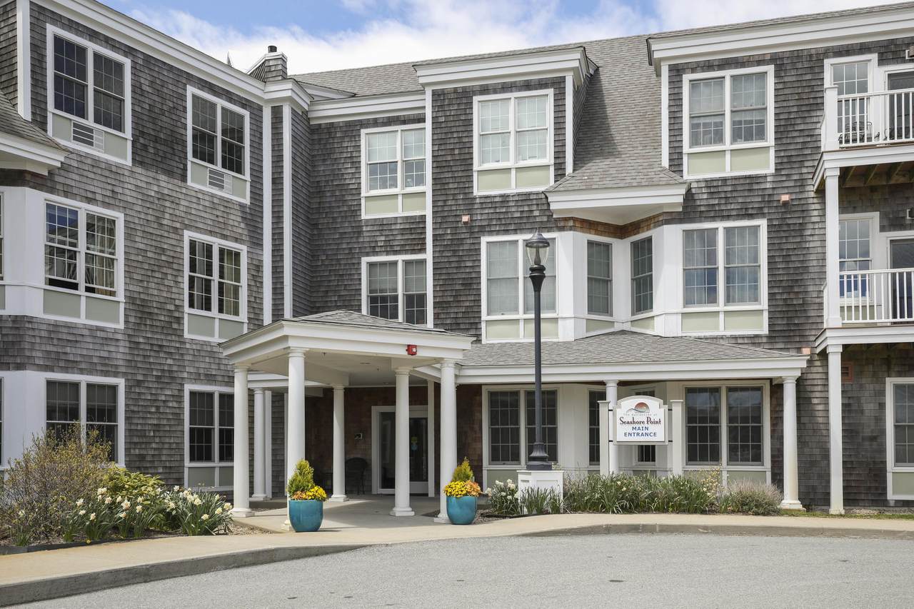 100 Alden Street - Photo 1
