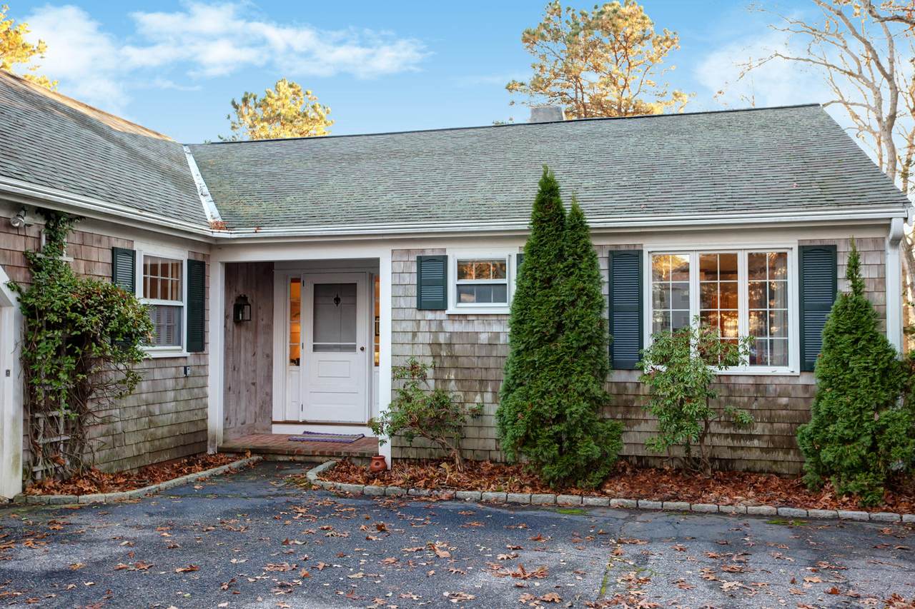 459 Wianno Avenue - Photo 1