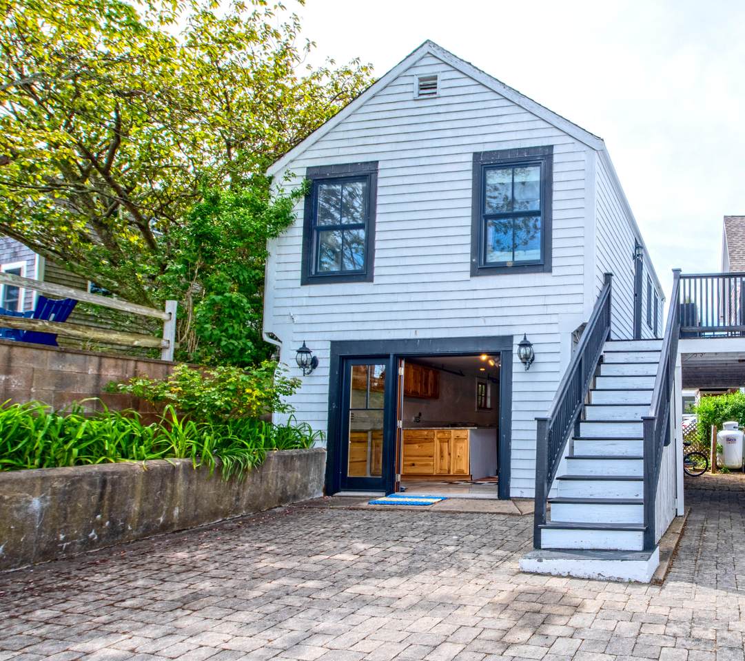 18 Pleasant Street - Photo 1