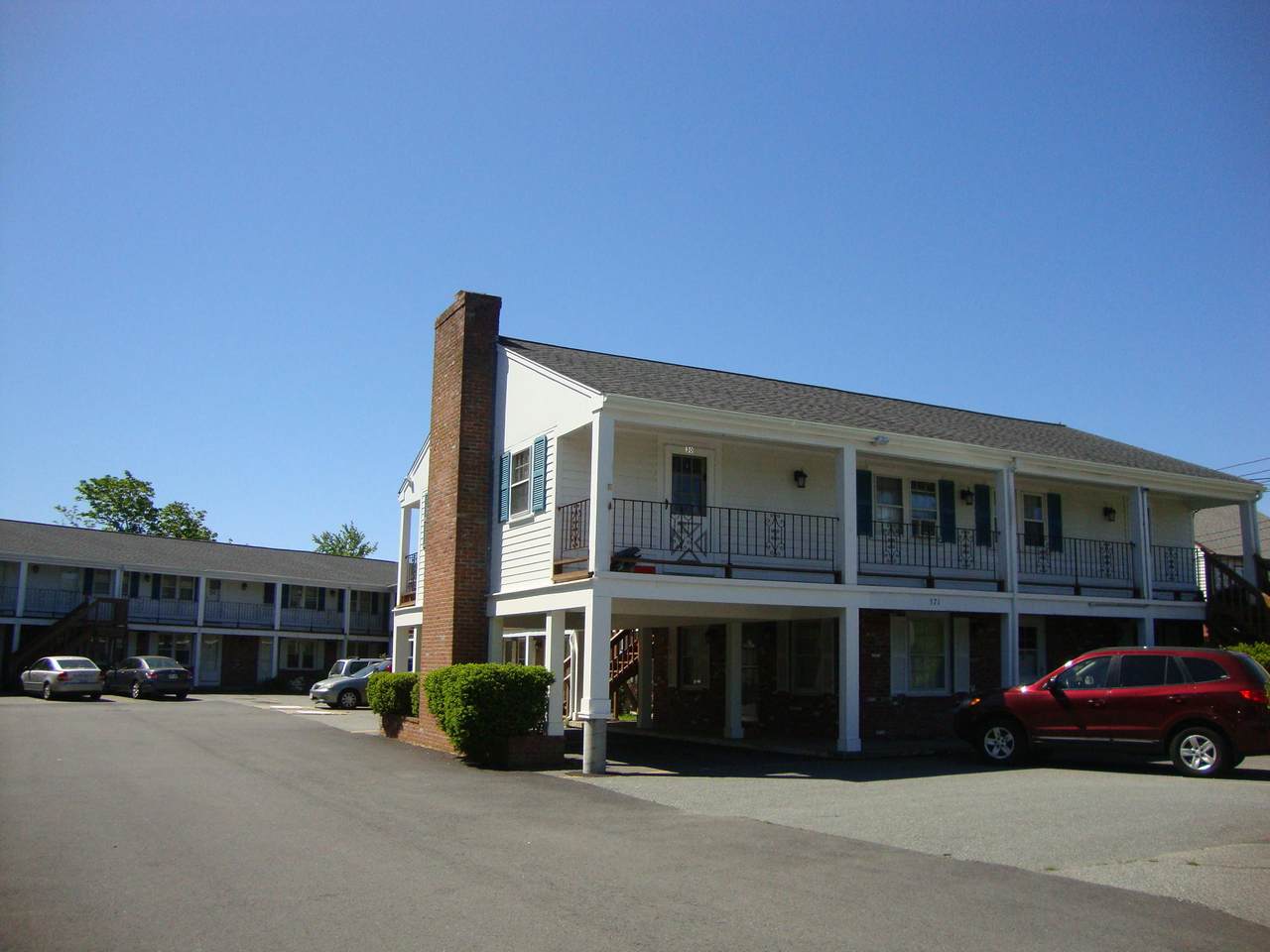 371 Main Street - Photo 1