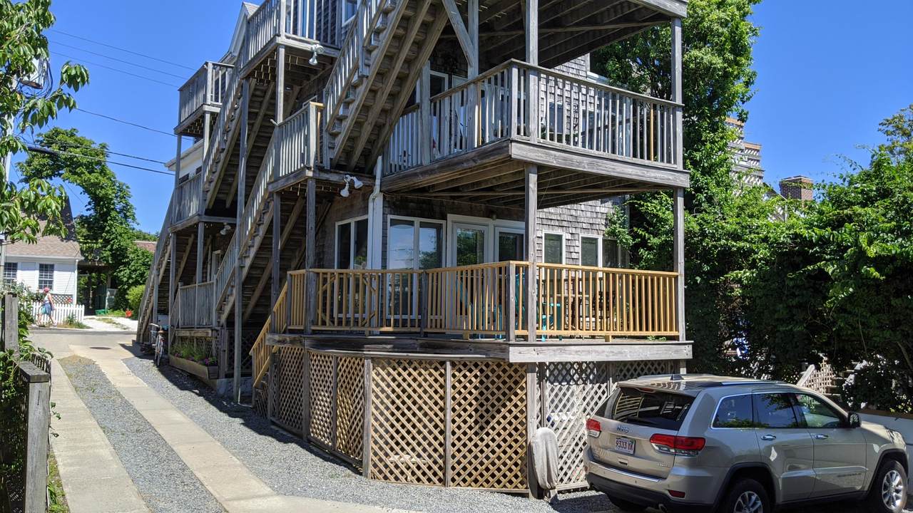 153 Commercial Street - Photo 1