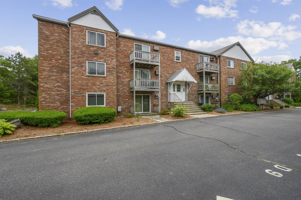90-92 Sandwich Road - Photo 1