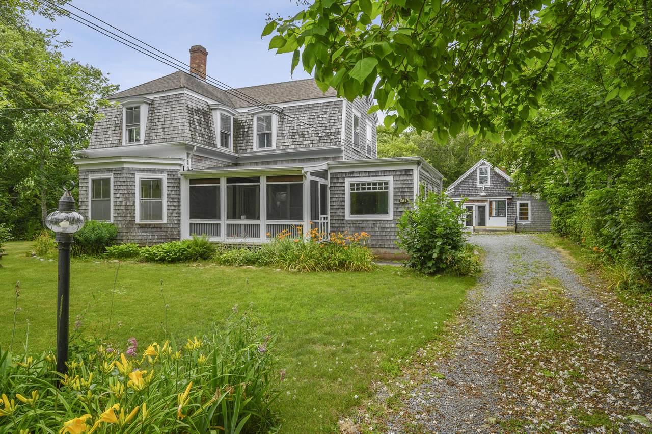 586 South Main Street - Photo 1