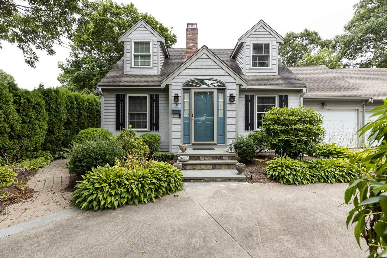 35 Iroquois Street - Photo 1