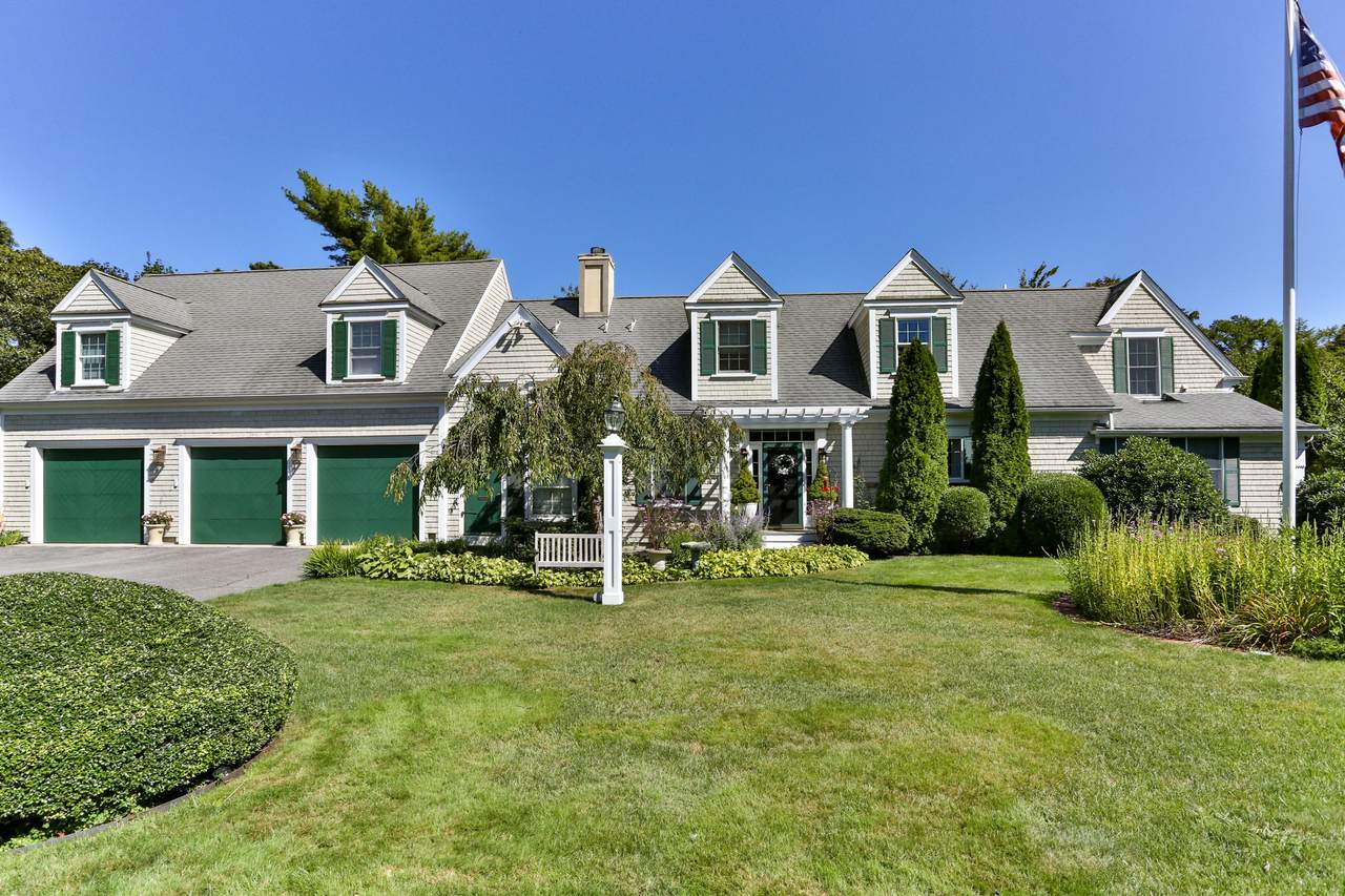 222 Pine Street - Photo 1