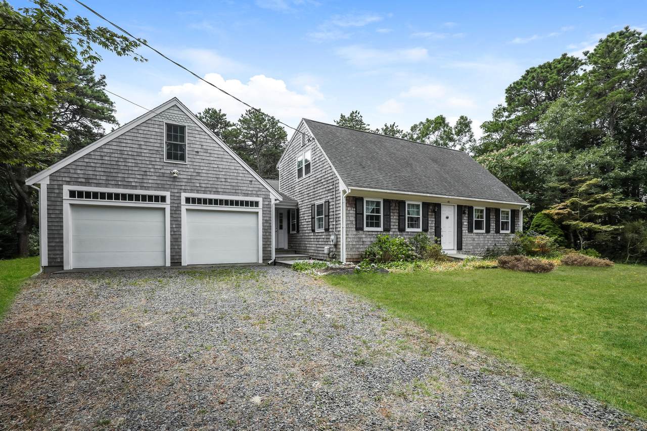 45 Foxwood Drive - Photo 1