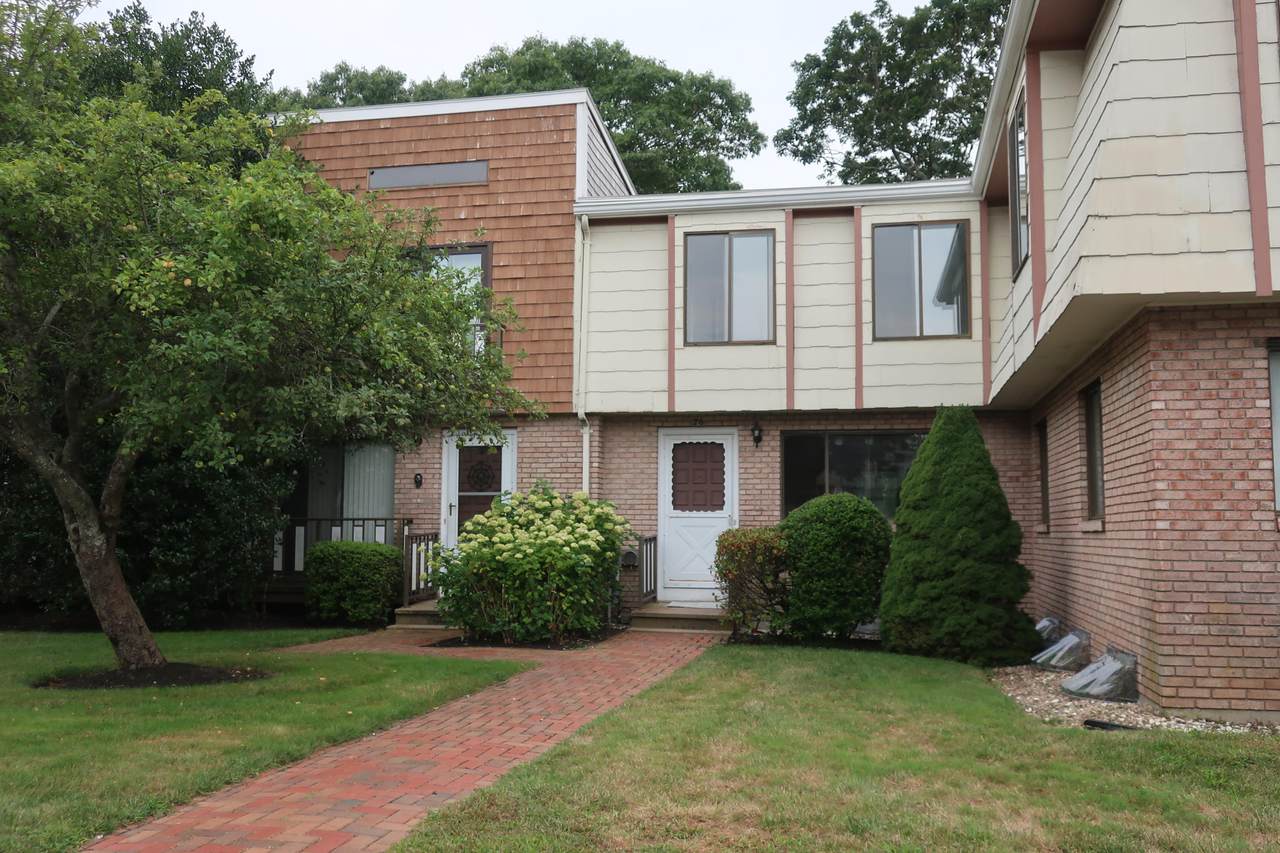 329 Main Street - Photo 1