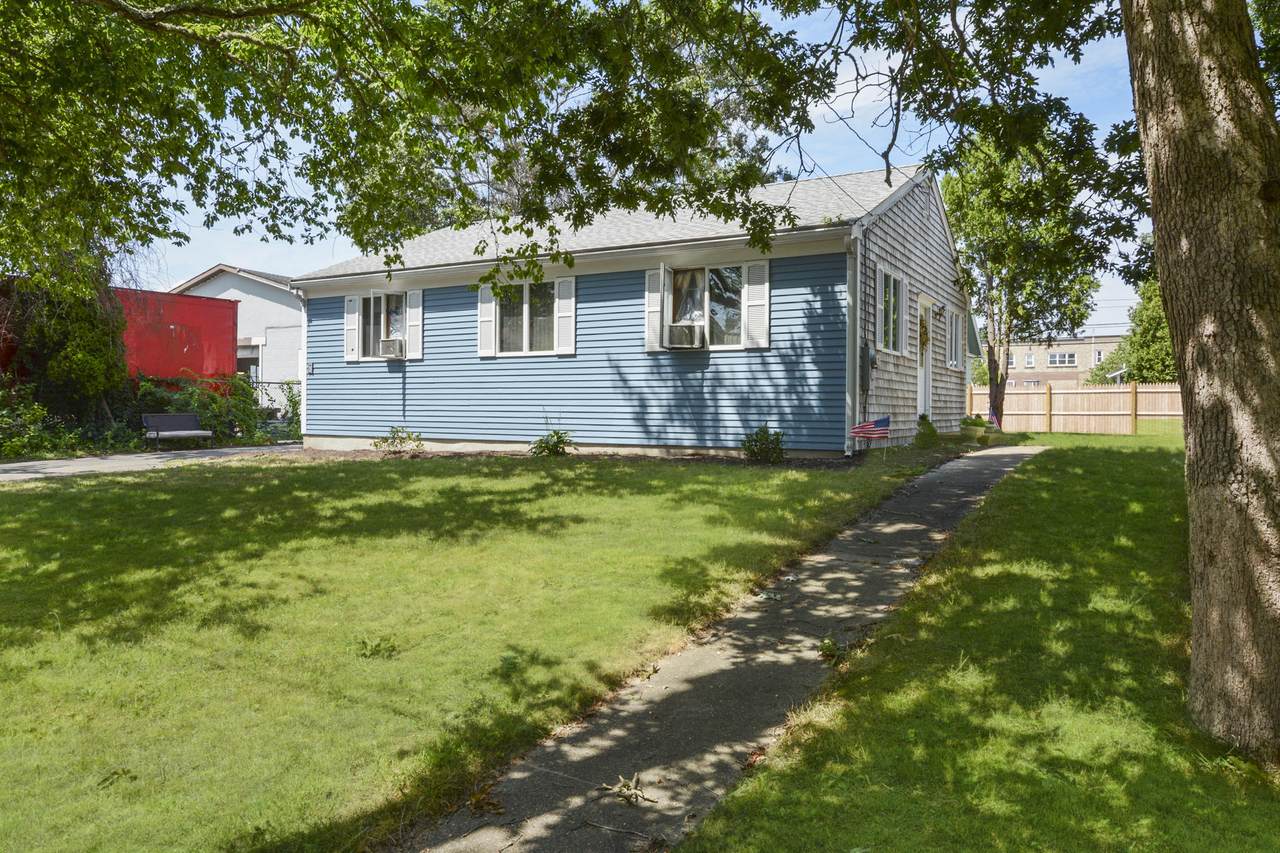 45 Holt Road - Photo 1