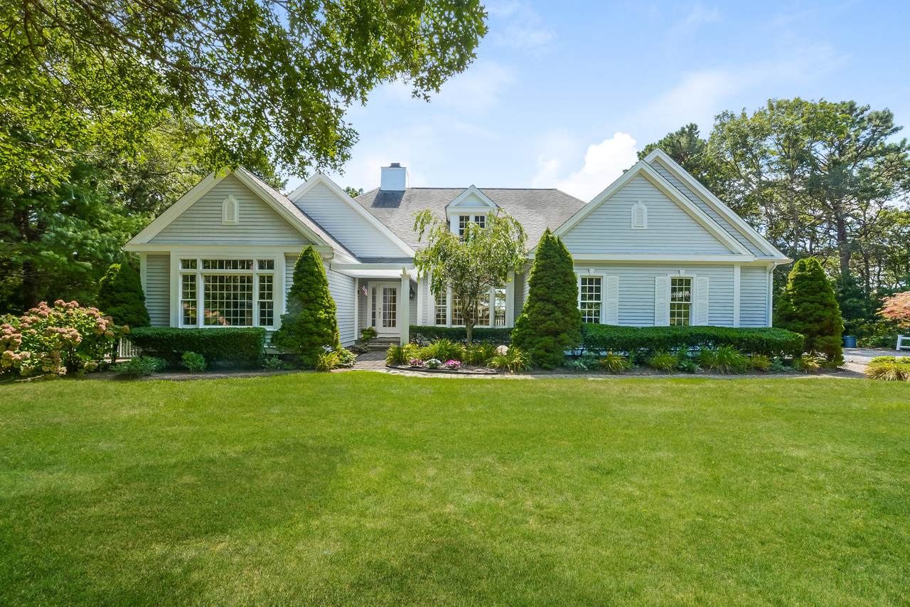 16 Greentree Circle - Photo 1