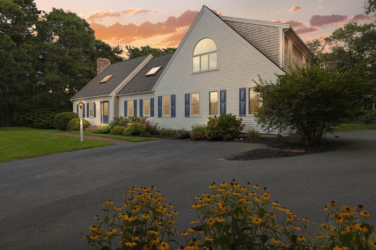 194 Great Hill Road - Photo 1