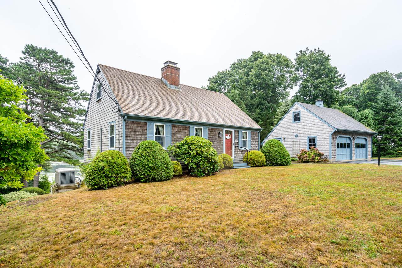 176 Maple Street - Photo 1