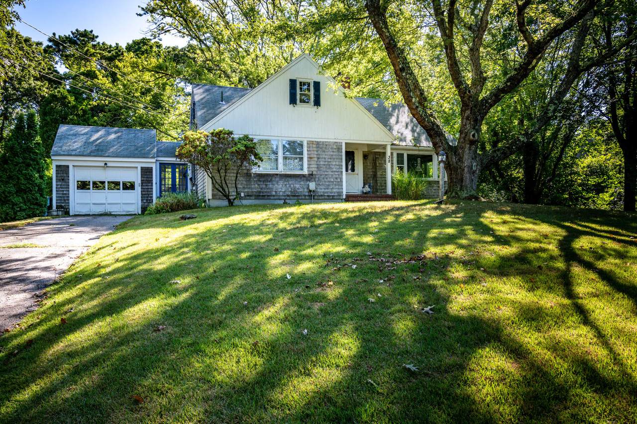 38 Stetson Lane - Photo 1