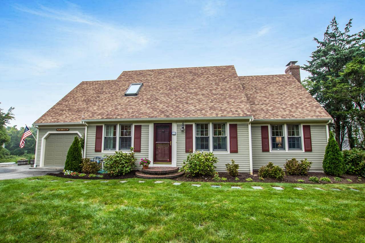 19 Pleasant View Drive - Photo 1