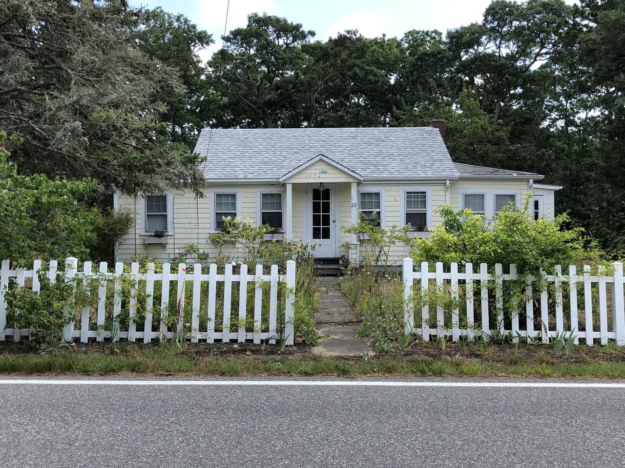 23 Kendrick Road - Photo 1