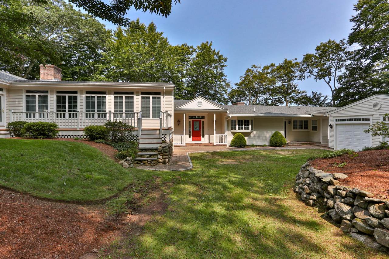 67 Redwood Circle - Photo 1