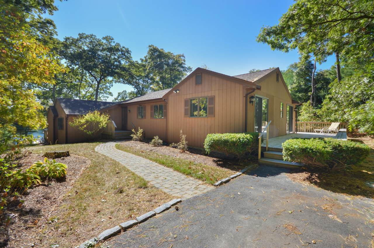 4 Sand Pointe Shores Drive - Photo 1
