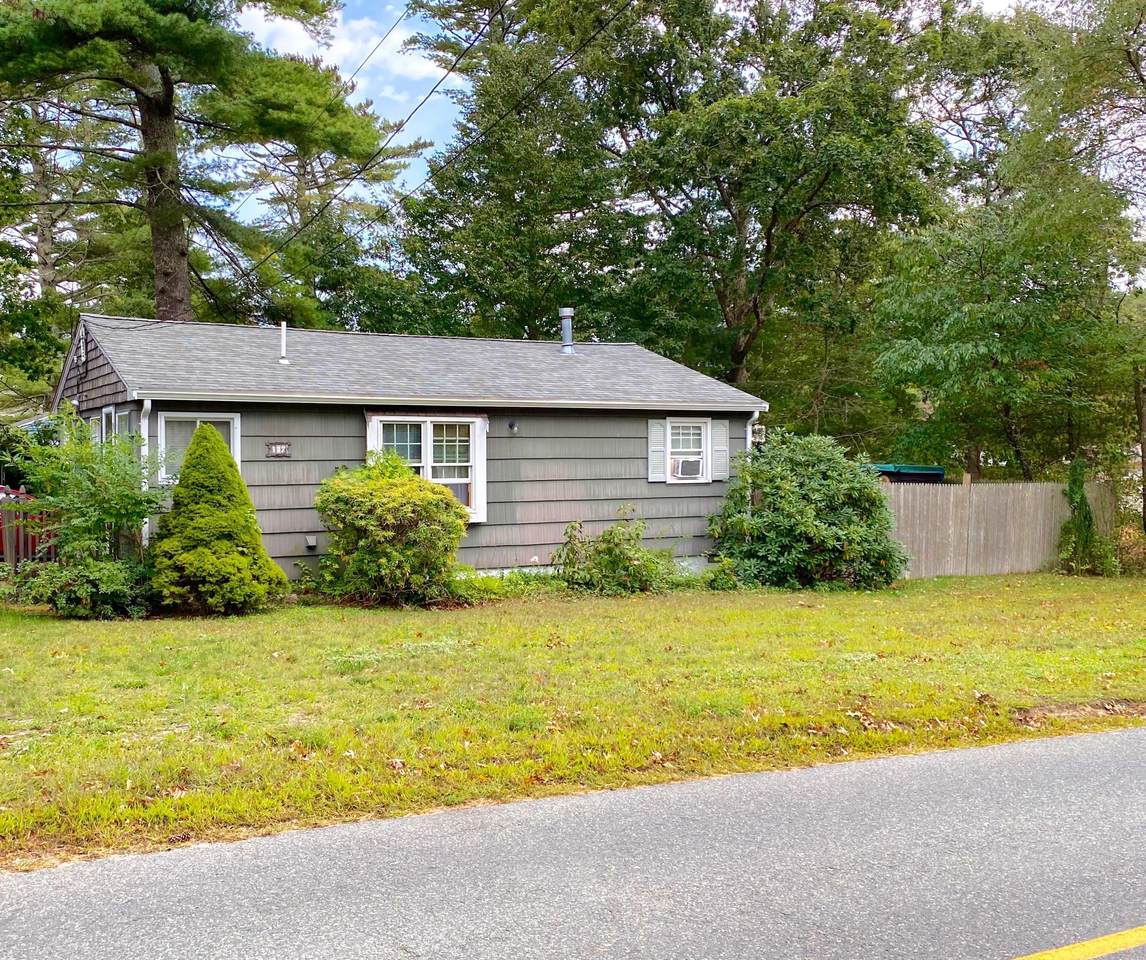 127 Plymouth Avenue - Photo 1