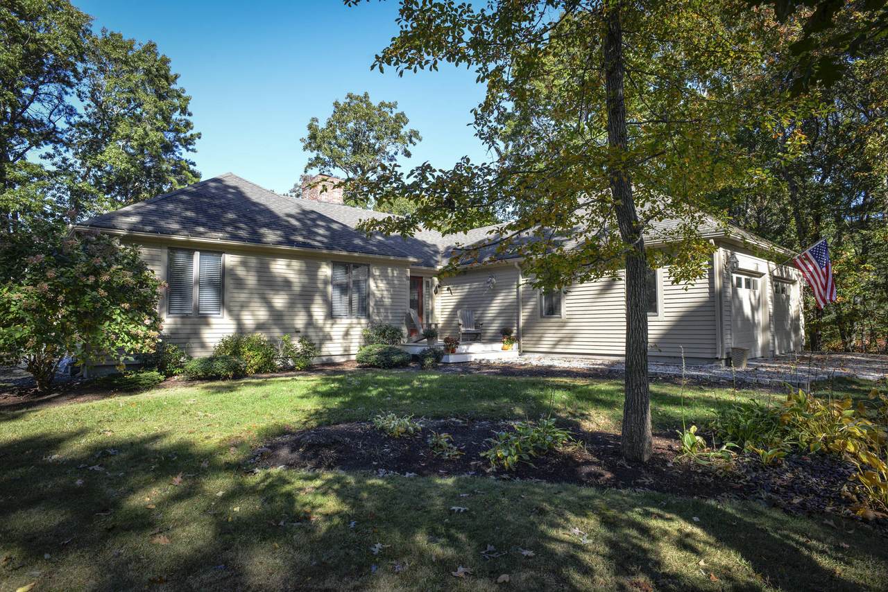 11 Waterline Drive - Photo 1