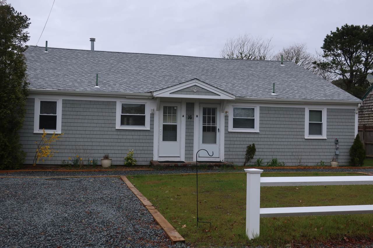 16 Gardiner Lane - Photo 1