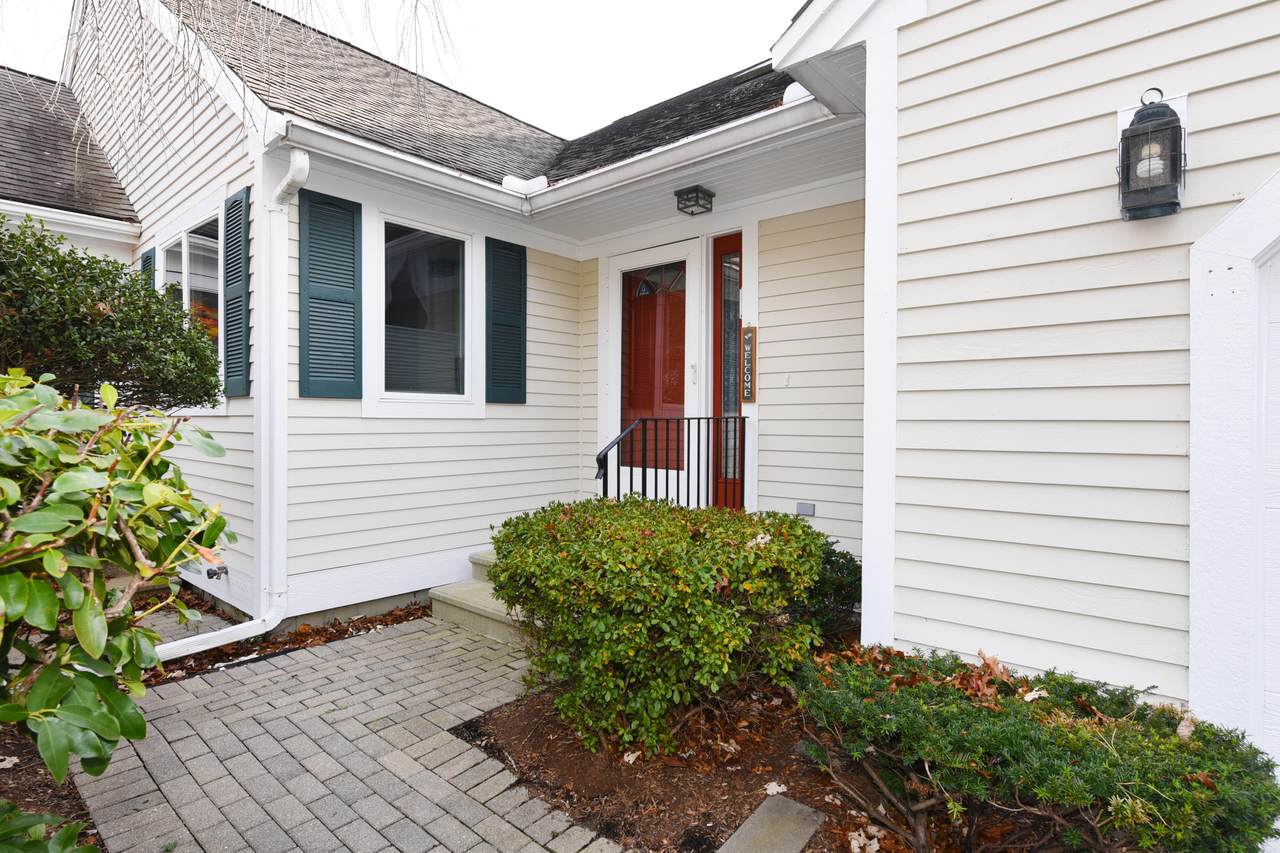 9 Windward Street - Photo 1