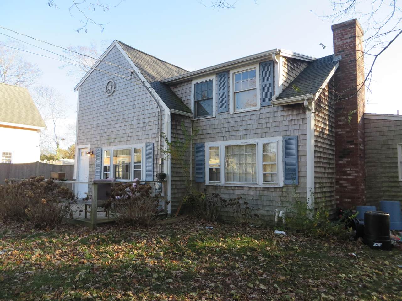306 Oak Neck Road - Photo 1