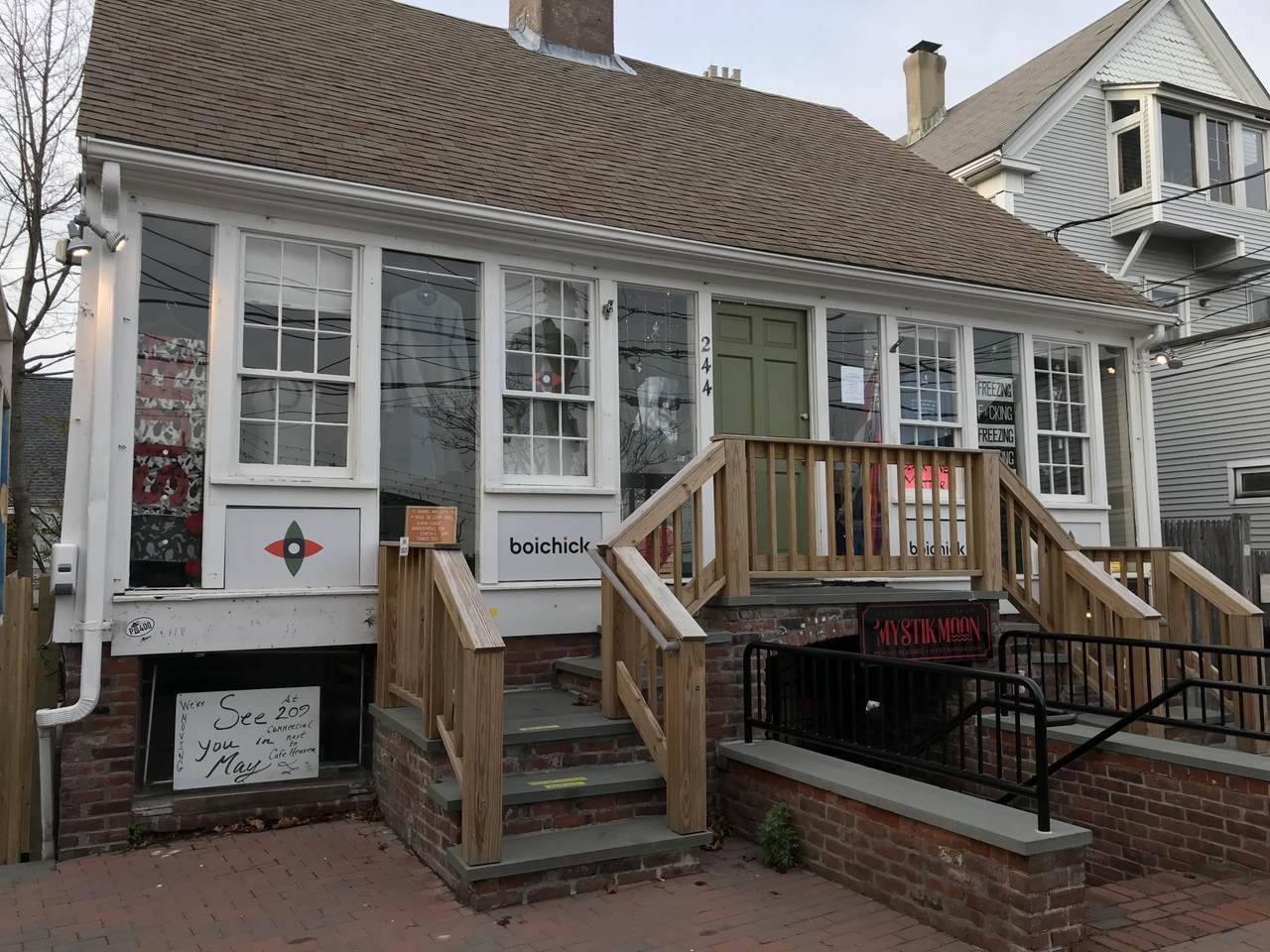 244 Commercial Street - Photo 1